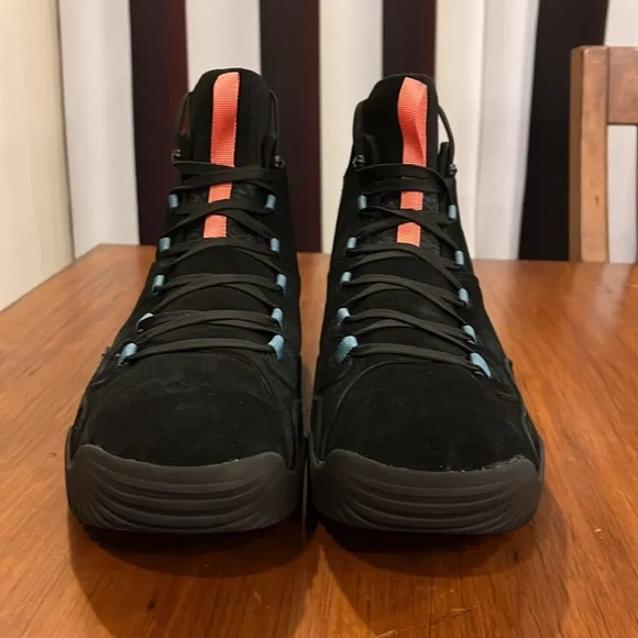 The North Face Back To Berkeley III Sport Waterproof Boots black Mens Size 13